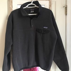 Gray Patagonia Synchilla Sweater!!!